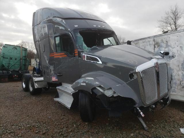 Kenworth salvage cars for sale: 2020 Kenworth Construction T680