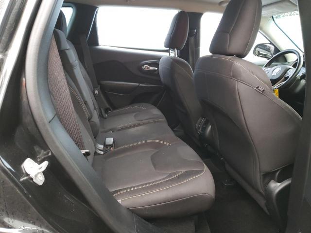 1C4PJMCB1FW691996 Jeep Cherokee Latitude