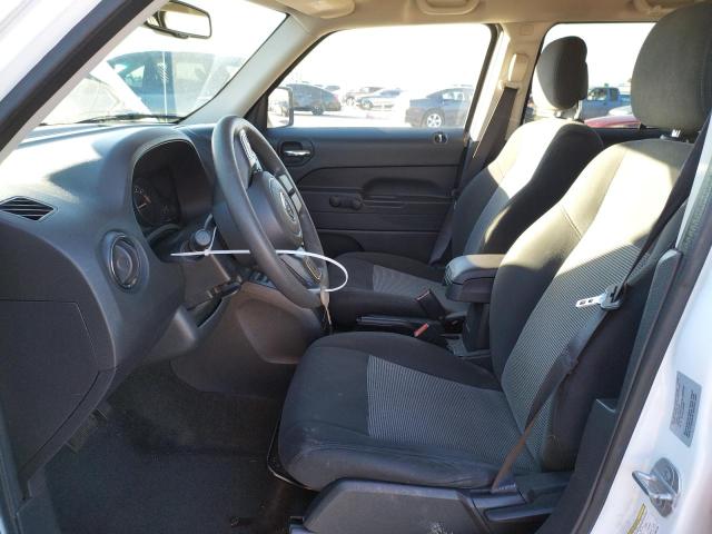 1C4NJPBB5GD813184 Jeep Patriot Sport