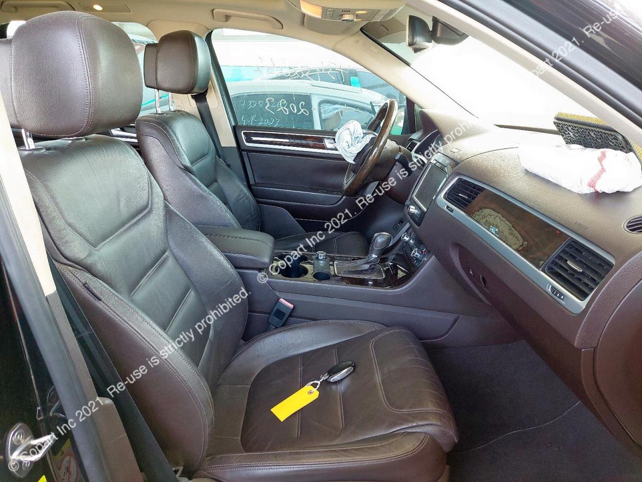 WVGBC27P7CD049462 - 2012 Volkswagen TOUAREG - #undefined