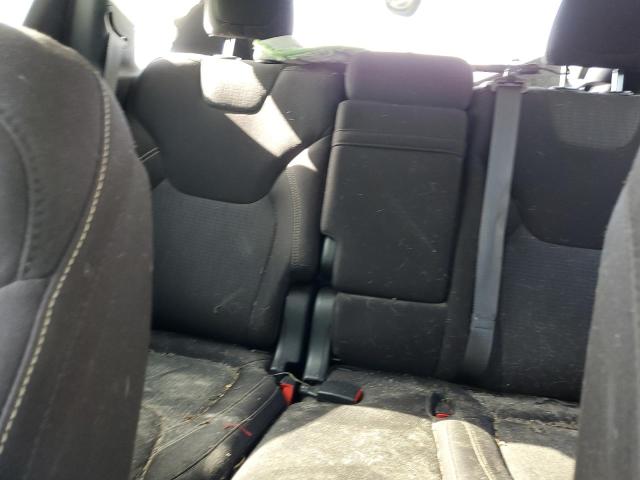 1C4PJMCS0FW675868 Jeep Cherokee Latitude