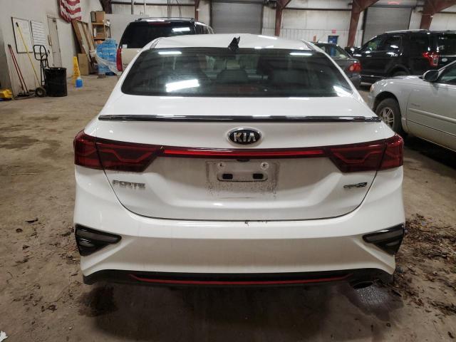3KPF34AD4ME320929 KIA Forte Gt Line