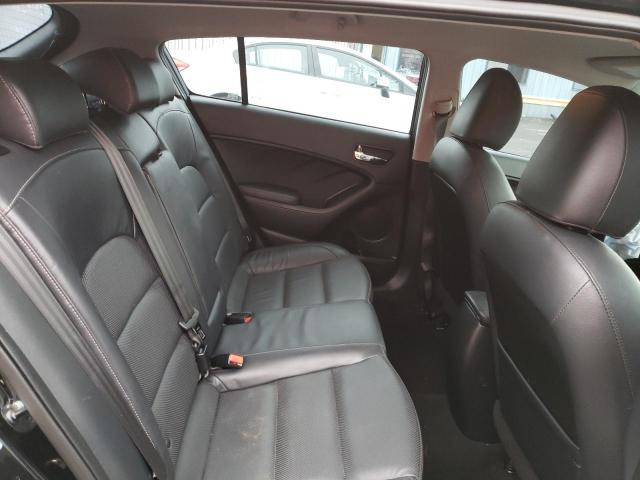 KNAFX5A81H5673785 KIA FORTE EX