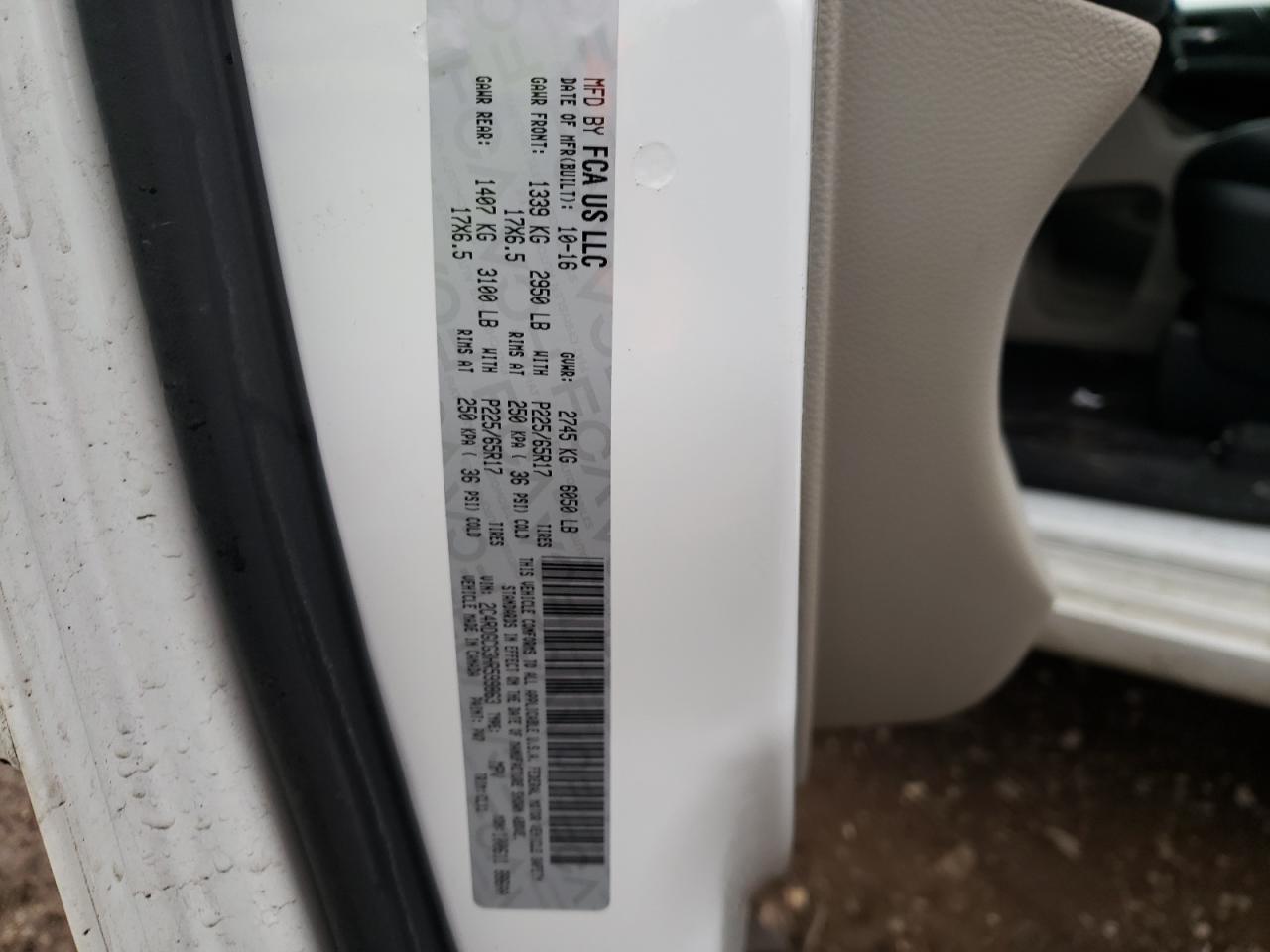 2C4RDGCG3HR599863 2017 Dodge Grand Caravan Sxt