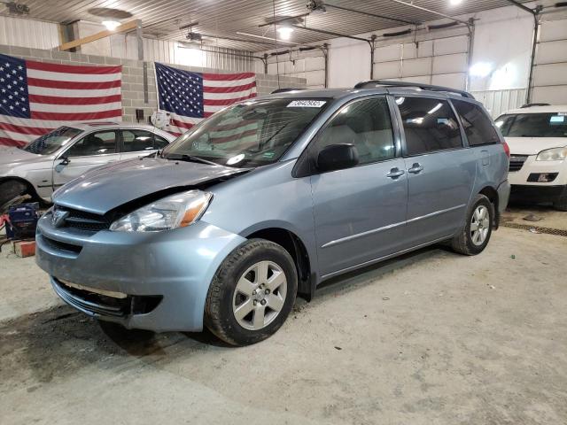 2004 Toyota Sienna CE