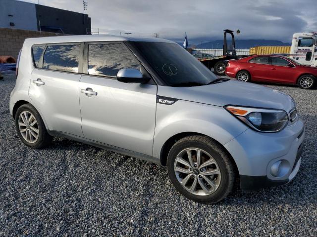 2018 KIA SOUL + - KNDJP3A58J7573488