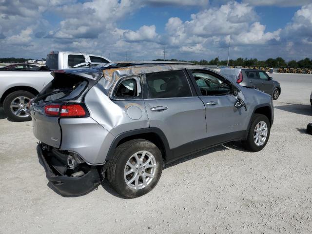 1C4PJMCS0FW675868 Jeep Cherokee Latitude