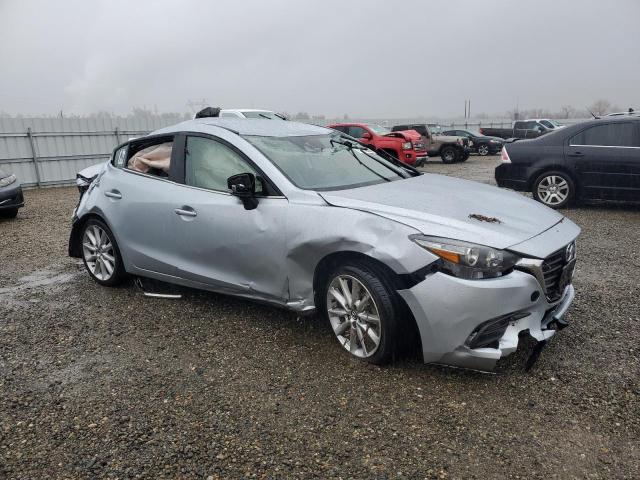 3MZBN1V74HM146218 Mazda 3 TOURING