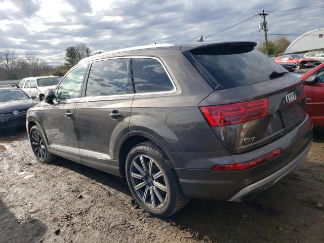 VIN WA1LHAF72KD018635 2019 Audi Q7, Premium Plus no.2