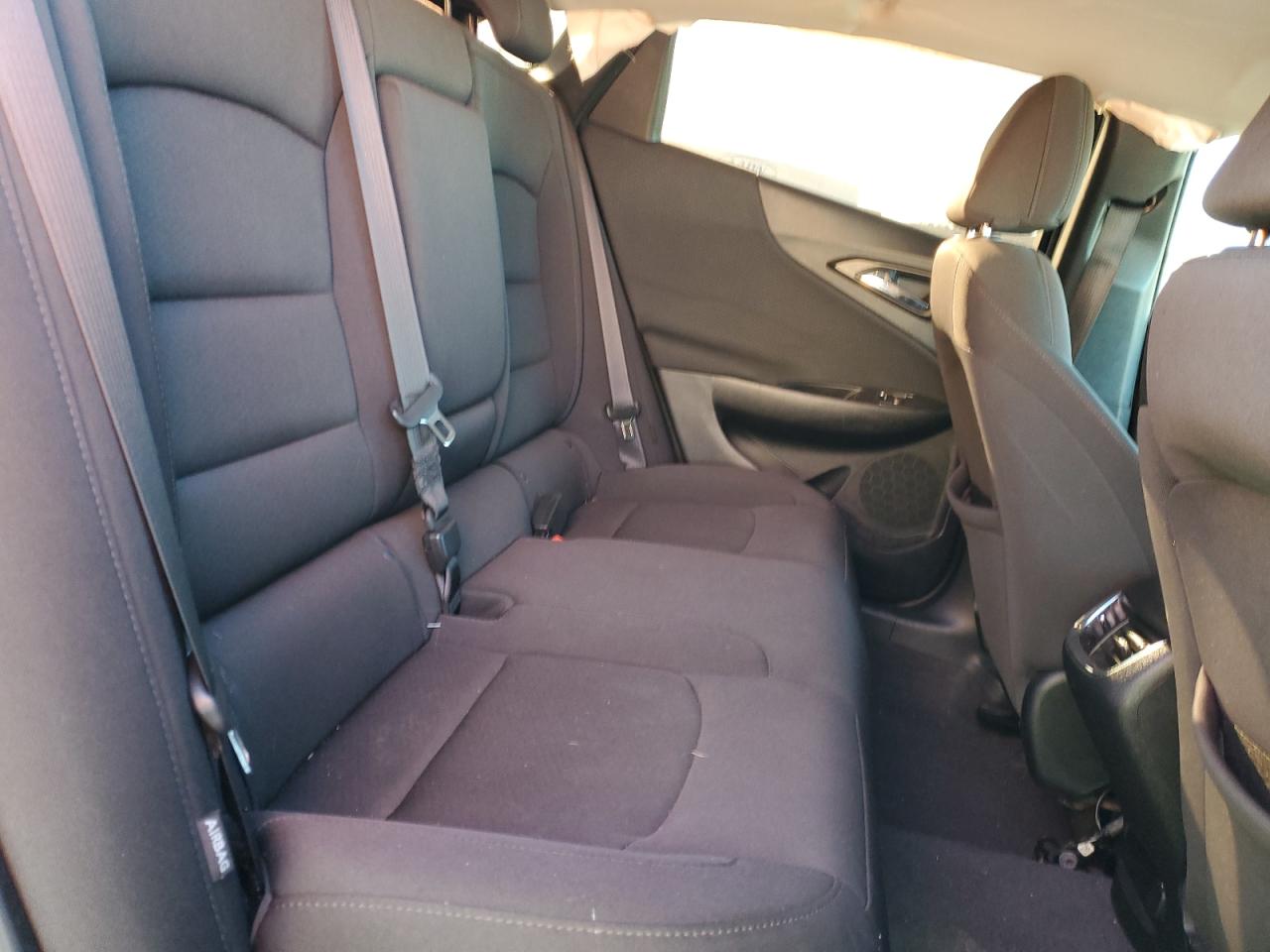 1G1ZD5ST4KF143879 CHEVROLET MALIBU 2019