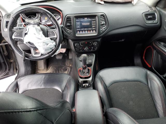3C4NJDDB9JT206590 Jeep Compass Trailhawk
