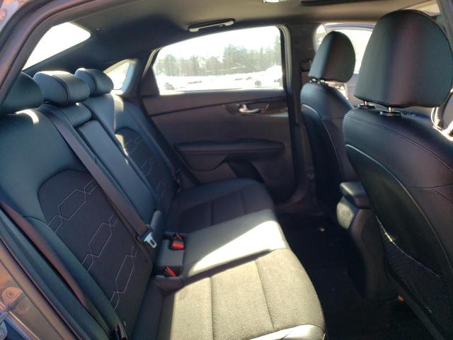 3KPF34AD4ME354904 KIA Forte Gt Line