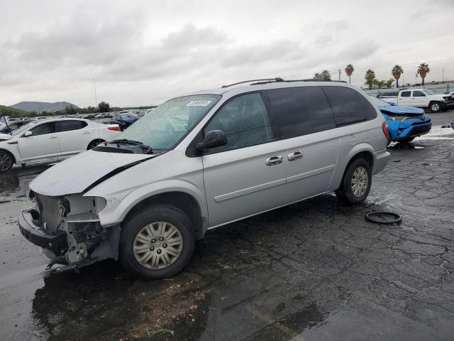 2006 Chrysler Town & Country LX