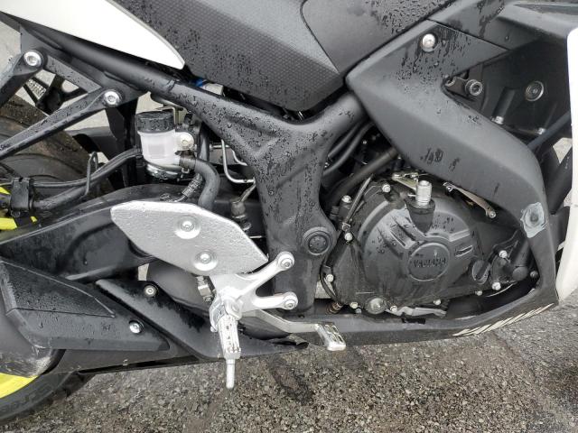 2018 YAMAHA YZFR3 A MH3RH15Y5JK004119