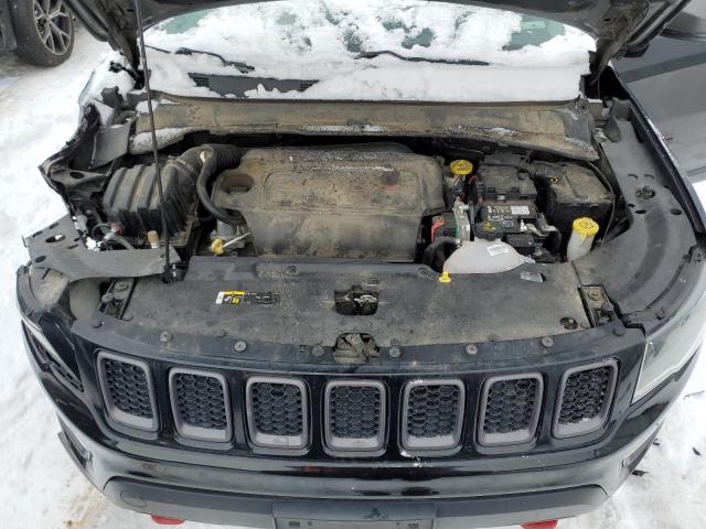 3C4NJDDB9JT206590 Jeep Compass Trailhawk