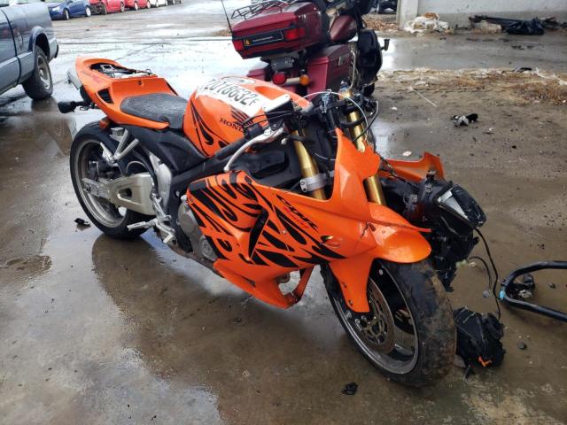 2006 HONDA CBR600 RR - JH2PC37026M312567