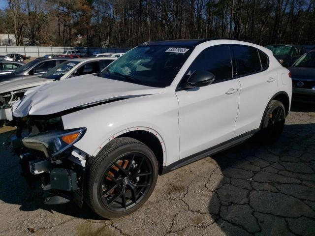 2021 Alfa Romeo Stelvio Sport