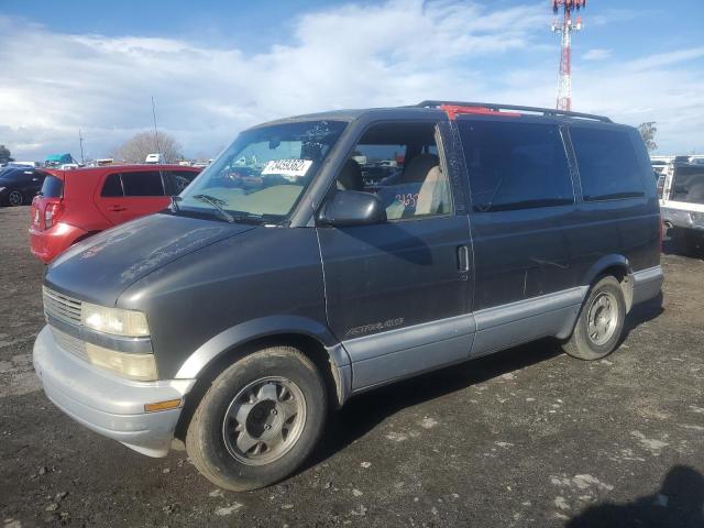 Salvage cars for sale from Copart Bakersfield, CA: 2000 Chevrolet Astro