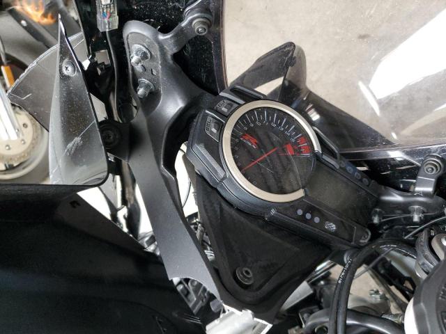 2020 SUZUKI GSX-R600 - JS1GN7FA8L7100572