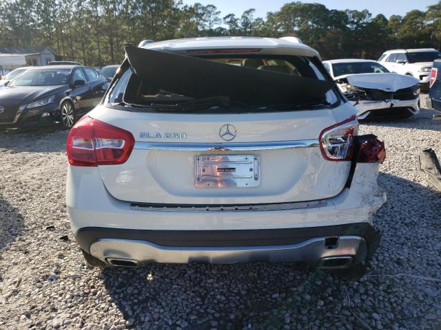 2018 MERCEDES-BENZ GLA 250 - WDCTG4EB7JJ453984