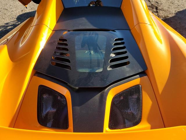 2016 MCLAREN AUTOMOTIVE 675LT - SBM11SAA7GW675556