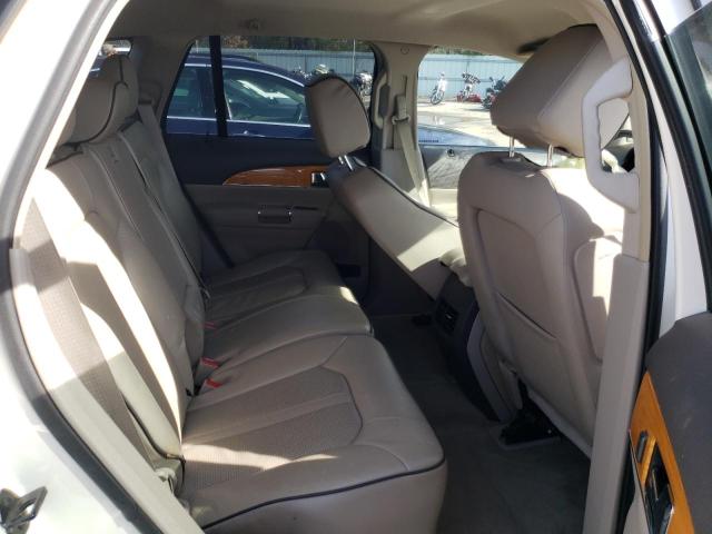 2LMDJ6JK4DBL22680 Lincoln MKX