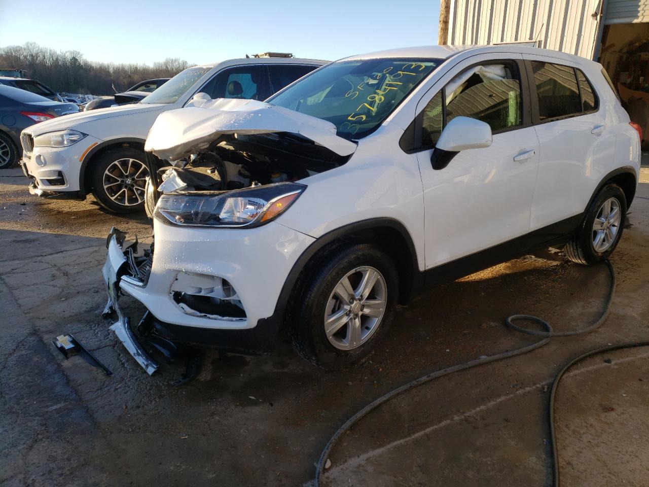 3GNCJKSB4LL318982 CHEVROLET TRAX LS 2020