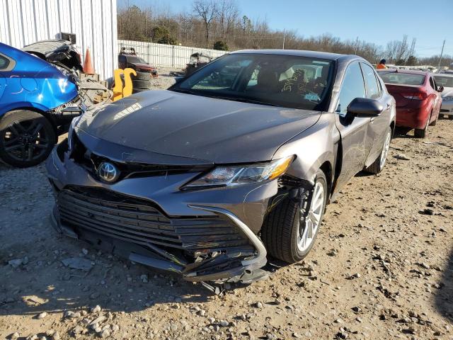 Salvage cars for sale from Copart Memphis, TN: 2022 Toyota Camry LE