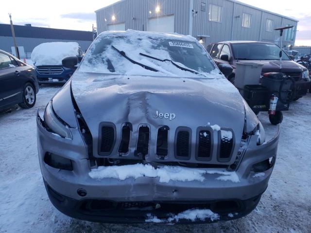 1C4PJMAS5FW598644 Jeep Cherokee Sport