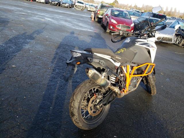 2018 KTM 1090 ADVEN - VBKV49406JM989147
