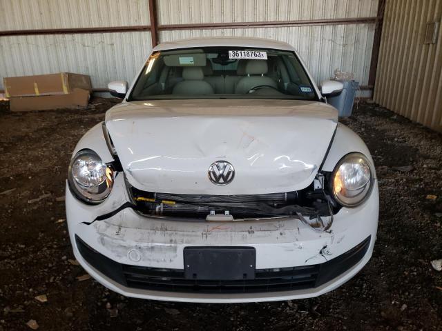 2016 VOLKSWAGEN BEETLE SE 3VWJ07AT0GM613469