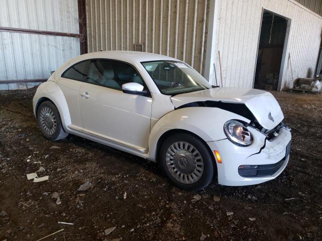 2016 VOLKSWAGEN BEETLE SE 3VWJ07AT0GM613469