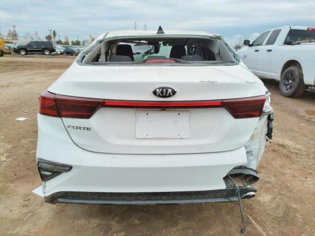 3KPF24AD2KE082854 KIA FORTE FE