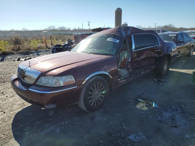 2004 Lincoln Town Car Ultimate