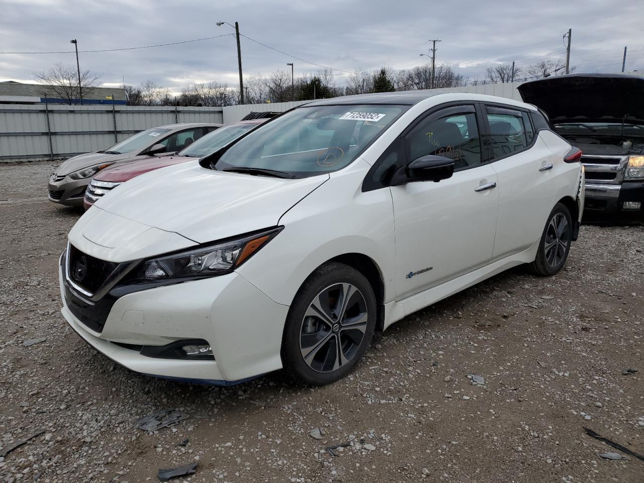 1N4BZ1CP5KC319088 NISSAN LEAF S PLU 2019