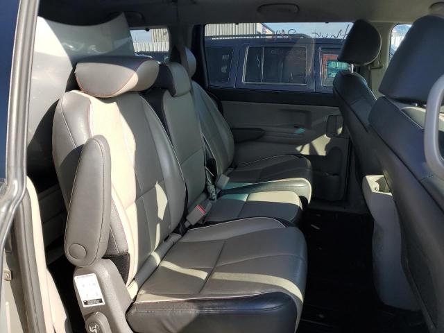 KNDMB5C12H6243024 KIA SEDONA LX