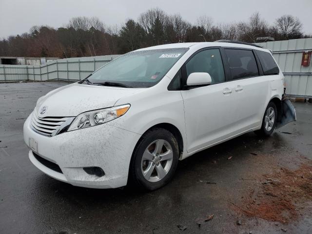 2017 Toyota Sienna LE