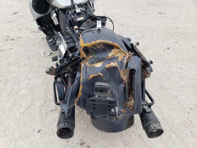 2019 HARLEY-DAVIDSON FLHXSE 1HD1PXL19KB957701