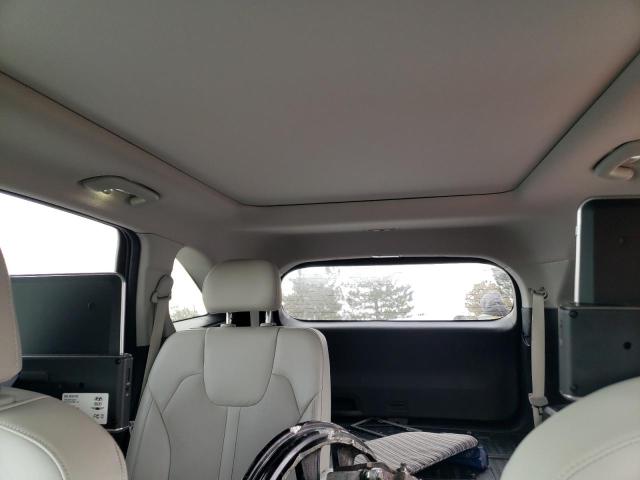 5XYRKDLF1NG127205 KIA SORENTO SX