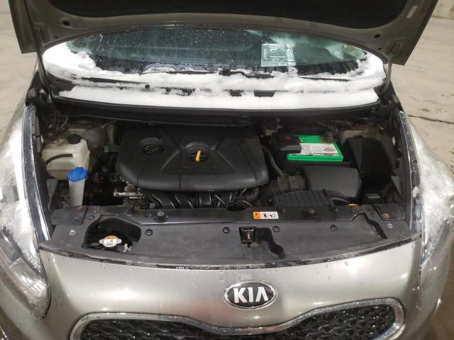 KNAHT8A33E7028050 KIA Rondo