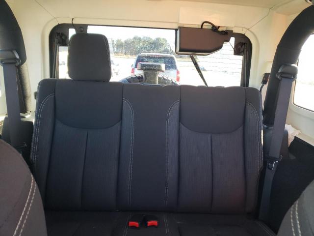 1C4AJWBG8HL624055 Jeep Wrangler Sahara