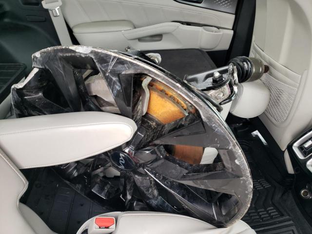 5XYRKDLF1NG127205 KIA SORENTO SX