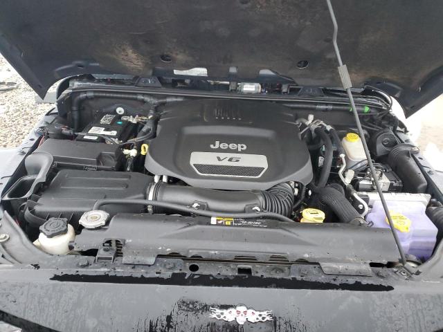 1C4HJWEG6JL923088 Jeep Wrangler Unlimited Sahara