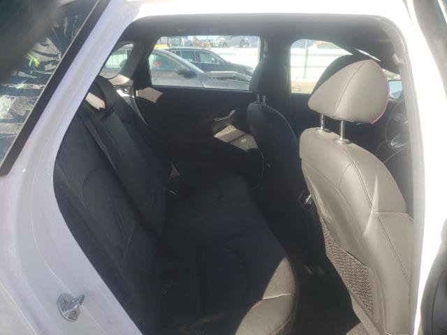KMHH55LC4JU013993 Hyundai Elantra Gt Sport