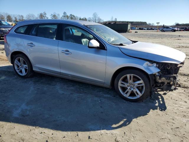 2015 VOLVO V60 PREMIE YV140MEK9F1231835
