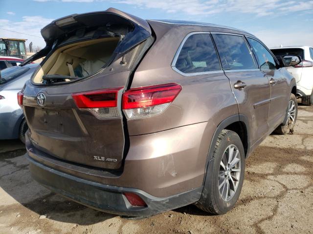 2018 TOYOTA HIGHLANDER 5TDJZRFH8JS836472