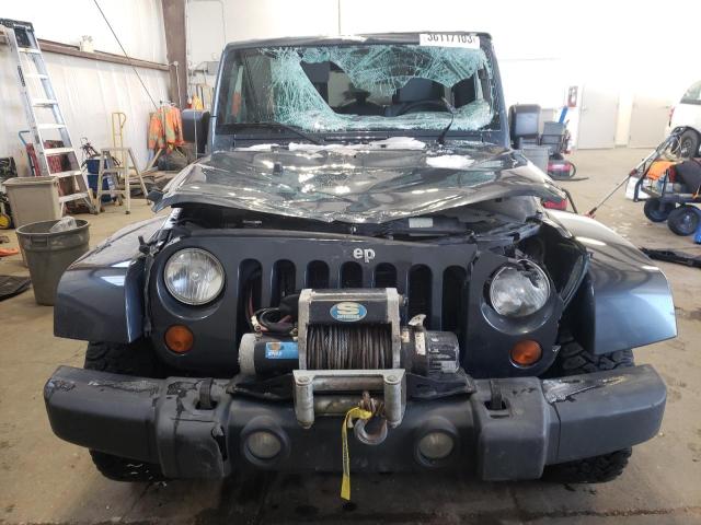 1J4GA59137L100827 Jeep Wrangler Sahara