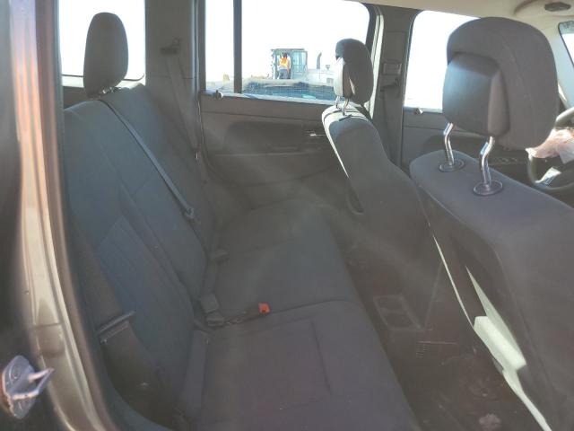 1C4PJMAK0CW112950 Jeep Liberty Sport