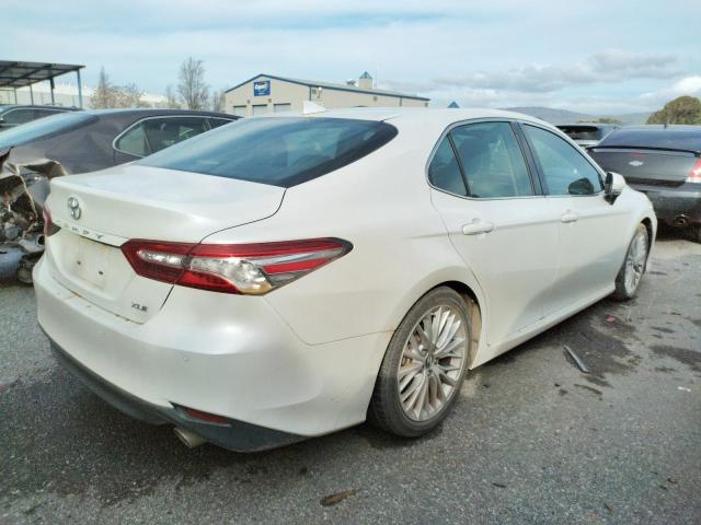 2018 TOYOTA CAMRY L - 4T1B11HK0JU038688