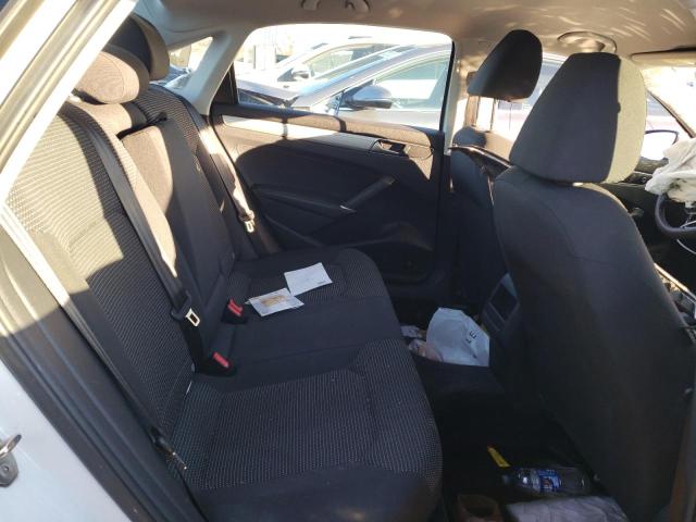 2016 VOLKSWAGEN PASSAT S - 1VWAT7A37GC016327